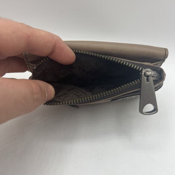 Fossil Fifty Four Women’s Light Brown Leather Wallet Classic Vintage VGC - Picture 5 of 5